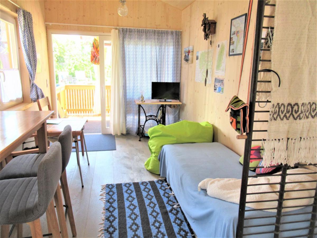 Вілла Tiny-Ferienhaeusle Casa Wendy Лосбург Екстер'єр фото